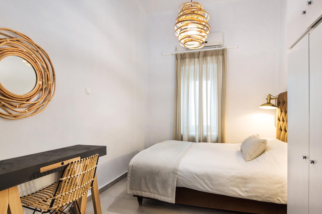 Nonis Apartments Fira  Eksteriør billede