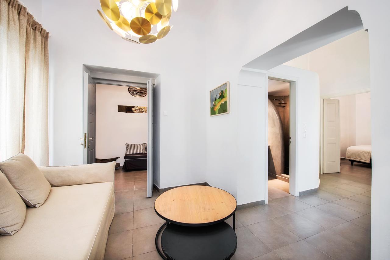 Nonis Apartments Fira  Eksteriør billede
